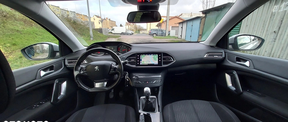 Peugeot 308 cena 27700 przebieg: 177000, rok produkcji 2015 z Police małe 67